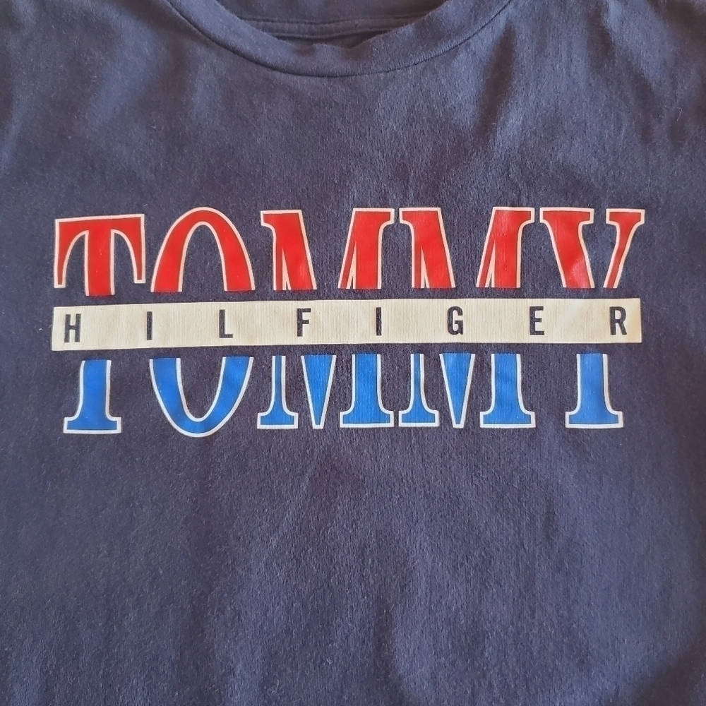 K1041 * Tommy Hilfiger Boys Logo Tee Blue Size S (8/10) - Picture 6 of 6